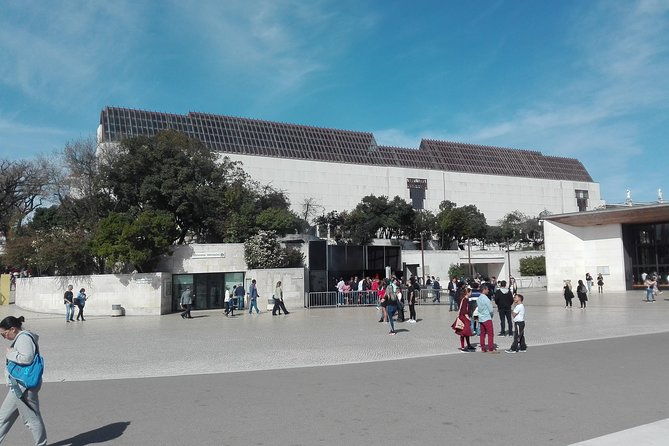 fatima-sanctuary-and-pastorinhos-village-half-day-from-coimbra