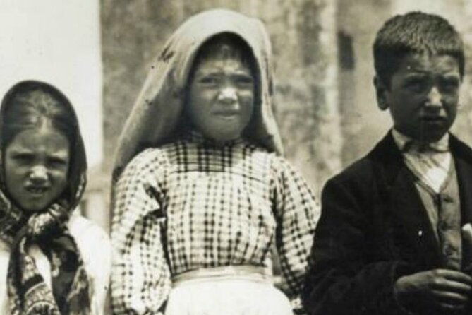 fatima-sanctuary-and-pastorinhos-village-private-tour-from-porto