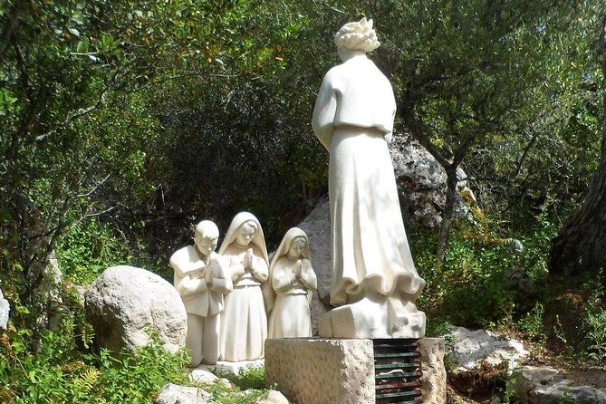fatima-spiritual-full-day-private-tour-from-lisbon