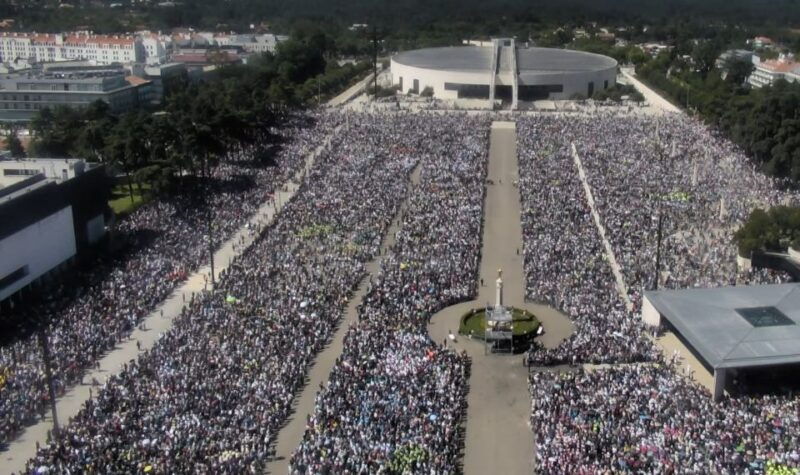 fatima-the-most-important-religious-cathedral-in-portugal