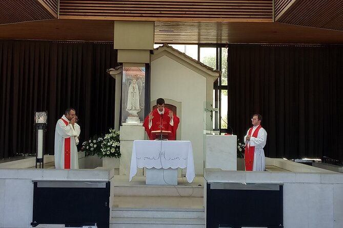 fatima-valinhos-sheppards-vilage-or-fatima-batalha