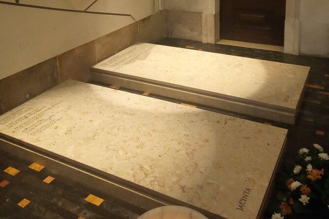 fatima-valinhos-sheppards-vilage-or-fatima-batalha