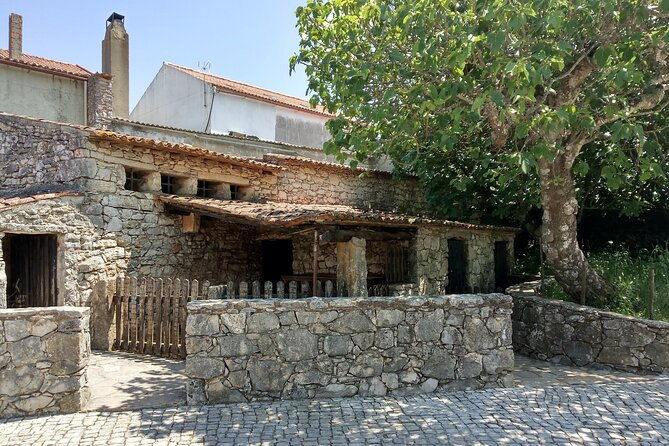 fatima-valinhos-sheppards-vilage-or-fatima-batalha