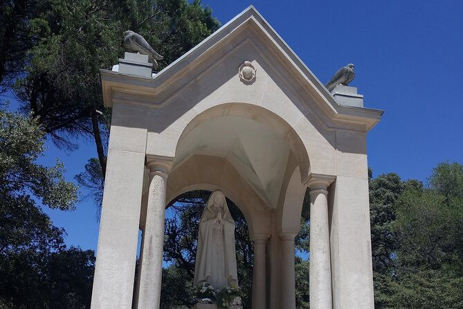 fatima-valinhos-sheppards-vilage-or-fatima-batalha