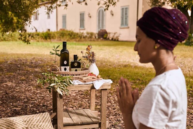 Fattoria La Leccia, Montespertoli: Yoga & Olive Oil Tasting - An Introduction to the Experience