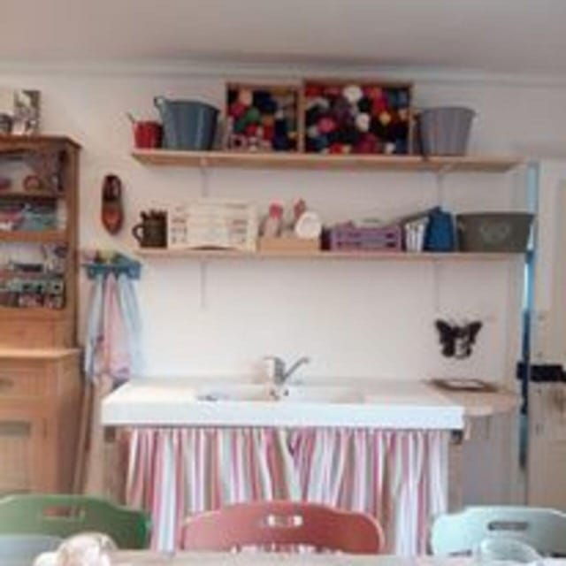 faux-la-montagne-le-nid-dart-english-art-workshops-for-children