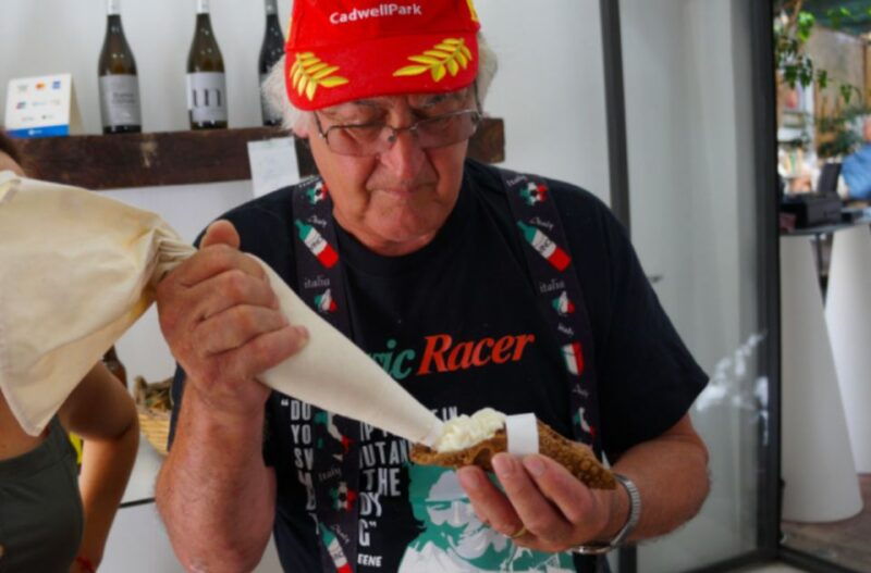 favara-guided-walking-tour-with-cannolo-and-sicilian-lunch