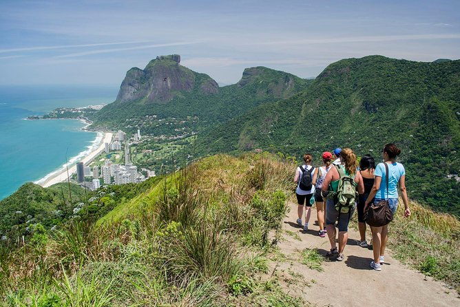 favela-experience-two-brothers-hike