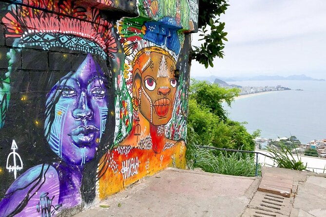 favela-jeep-tour-to-rocinha-and-capoeira-with-local-culture