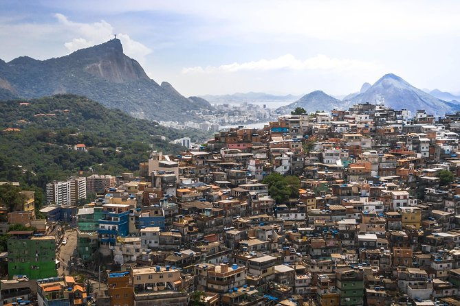 favela-tour-in-rio-de-janeiro