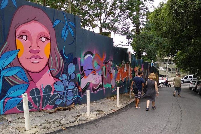 favela-tour-rio-de-janeiro-vidigal-walking-tour-by-russo-guide