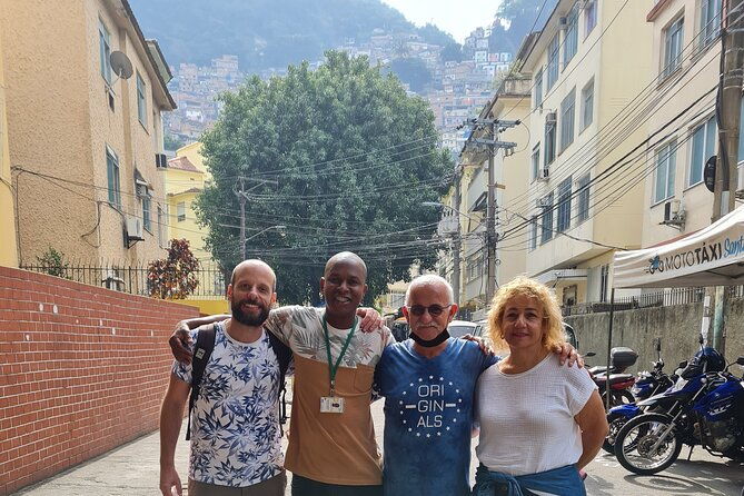 favela-tour-santa-marta-with-local-guide