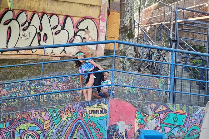 favela-tour-santa-marta-with-local-guide