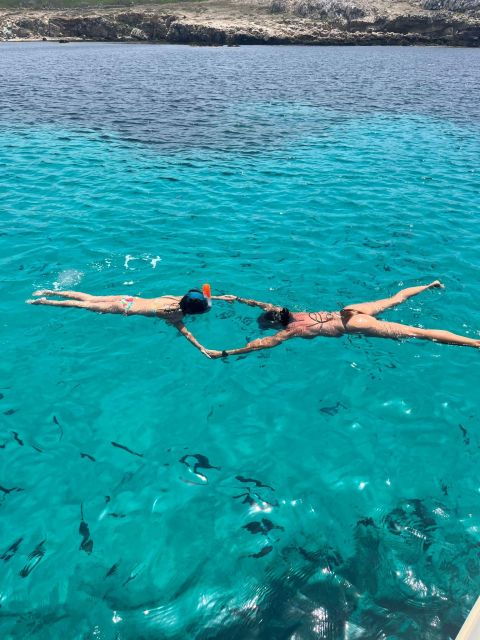 favignana-excursions-by-dinghy-from-marsala