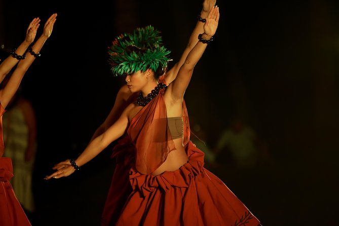 feast-at-mokapu-luau-in-wailea