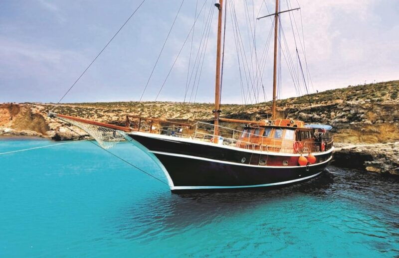 fernandes-cruise-to-blue-lagoon-in-comino-and-gozo-2