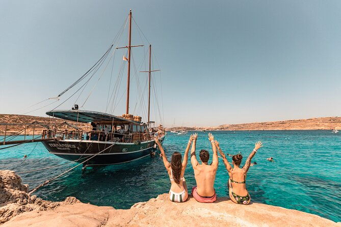 fernandes-cruise-to-blue-lagoon-in-comino-and-gozo