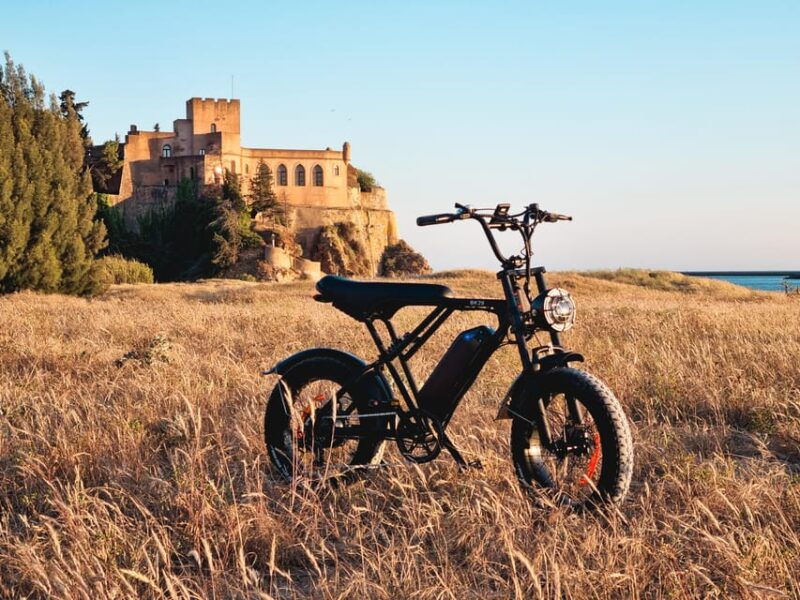 ferragudo-explore-in-style-with-fat-bikes