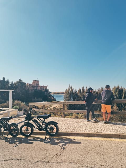 ferragudo-explore-in-style-with-fat-bikes