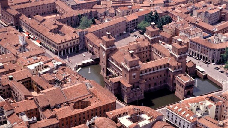 ferrara-2-hour-city-center-walking-tour