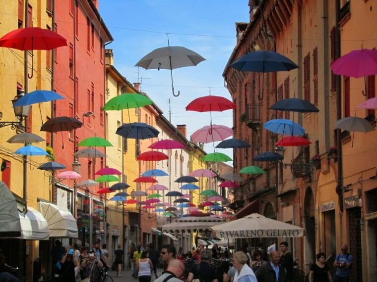 ferrara-2-hour-city-center-walking-tour