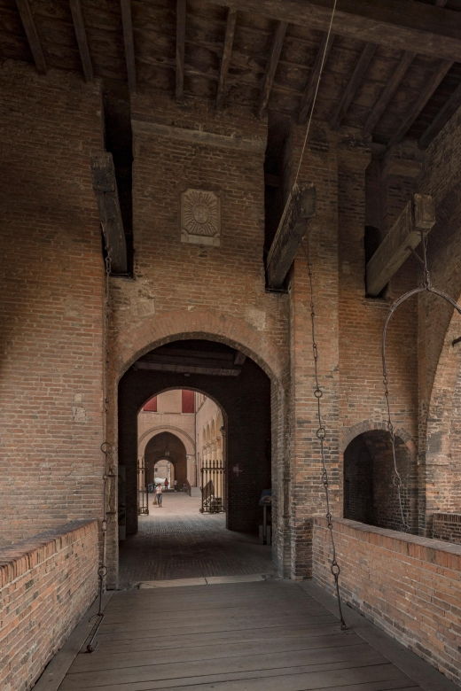 ferrara-estense-castle-guided-tour