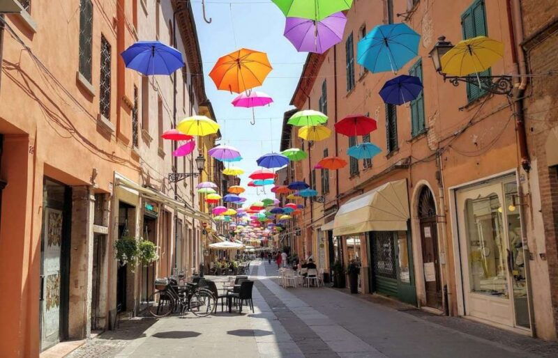 ferrara-guided-city-highlights-walking-tour
