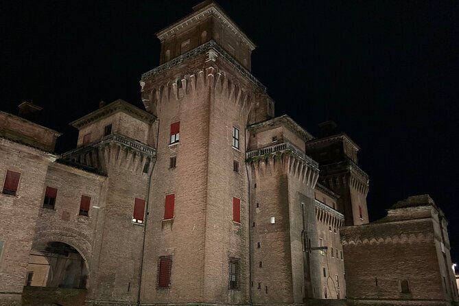 ferrara-highlights-private-tour-by-night
