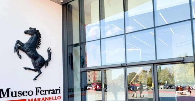 ferrari-lamborghini-pagani-factories-and-museums-bologna