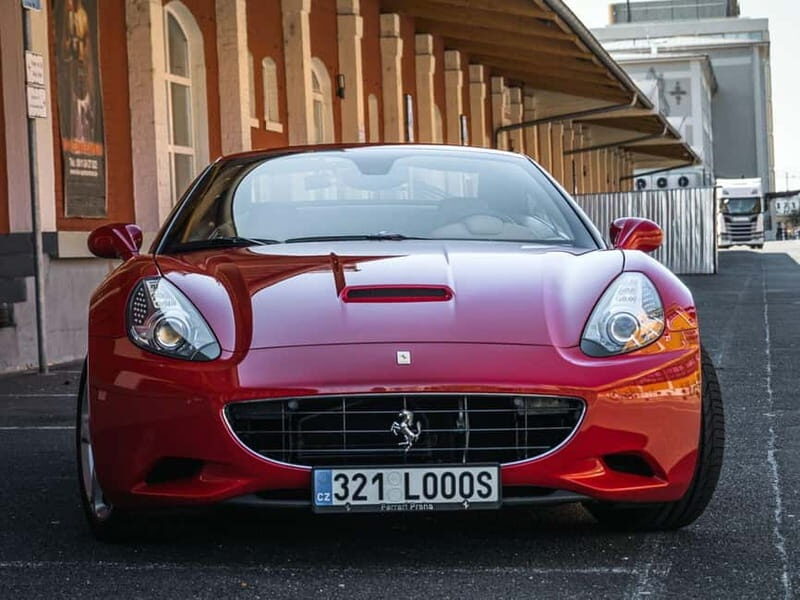 Ferrari selber fahren 30 Min, 1 Person (opt. 60 Min, 3 Per.) - Key Points