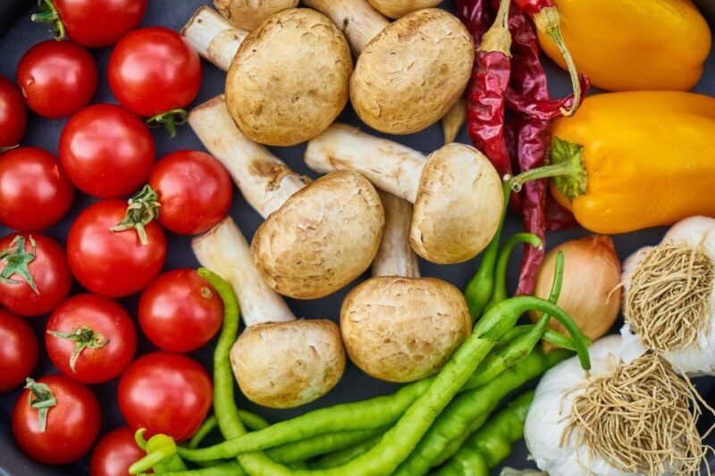 Fes Medina :Grocery shopping & cooking Class with Fatima - Key Points