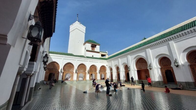 Fes: Medina Guided Tour with Local - Key Points