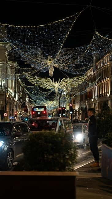 Festive London Christmas Light & Holiday Sights Walking Tour - Key Points