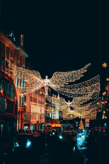 Festive London Christmas Light & Holiday Sights Walking Tour - The Itinerary Breakdown