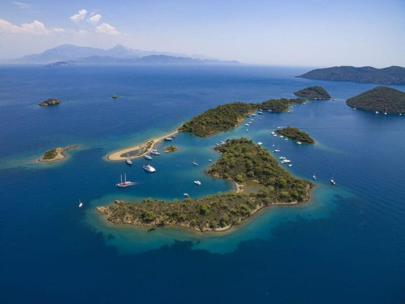 fethiye-12-islands-boat-tour-with-lunch-and-hotel-pickup