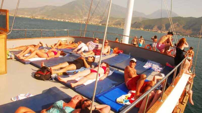 Fethiye: 12 Islands Boat Tour with Lunch and Snorkeling - Setting Sail from Fethiye