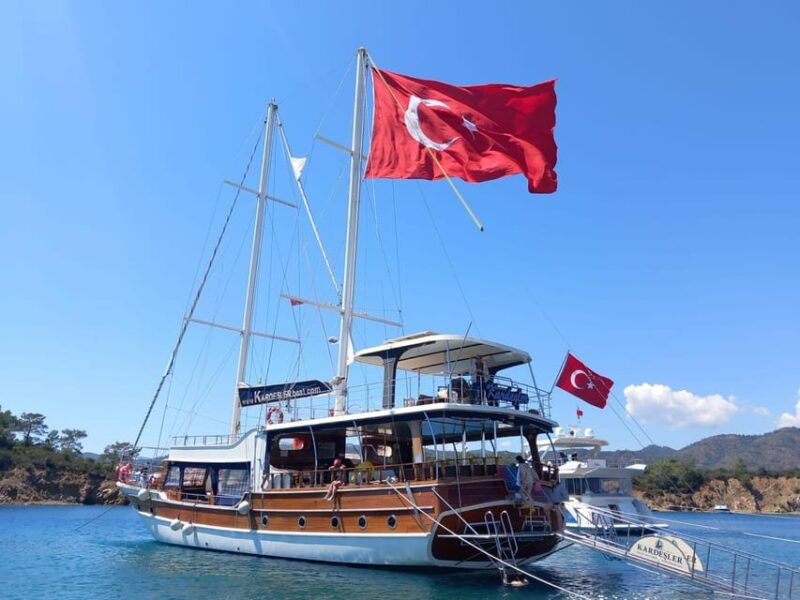 fethiye-islands-boat-trip-with-lunch-and-hotel-transfer