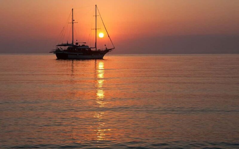 Fethiye: Romantic Sunset Boat Tour - Authentic Traveler Insights