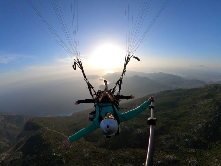 fethiye-tandem-paragliding-experience-w-hotel-pickup