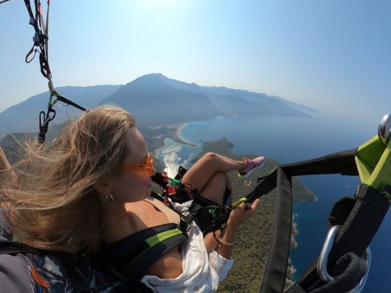 fethiye-tandem-paragliding-experience-w-hotel-pickup