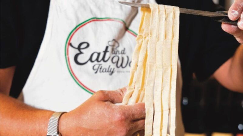 fettuccine-ravioli-and-tiramisu-pasta-making-in-rome