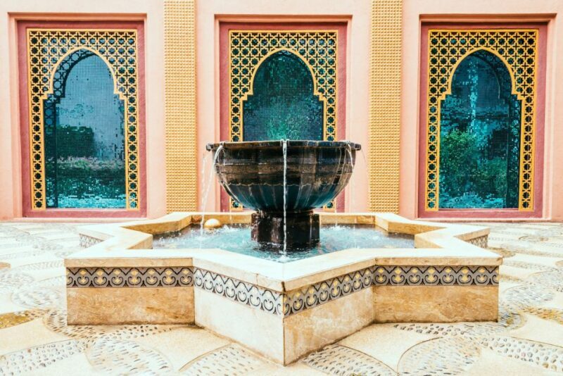 Fez Medina: Local Cultural Highlights Guided Tour - Key Points