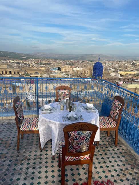Fez: Romantic Candlelit Dinner in a Traditional Palais - Key Points