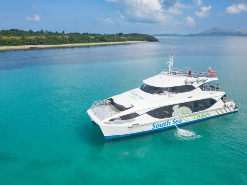 Fiji: Yasawa Islands Explorer Cruise with Lunch - Key Points
