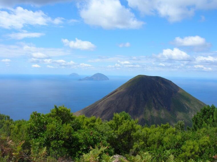 filicudi-and-alicudi-boat-tour-from-lipari