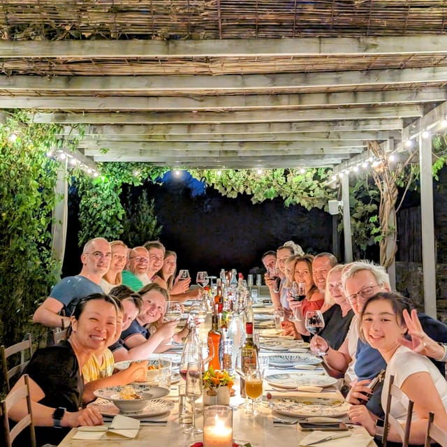 fiorentina-steak-communal-dinner-ancient-tuscan-farmhouse
