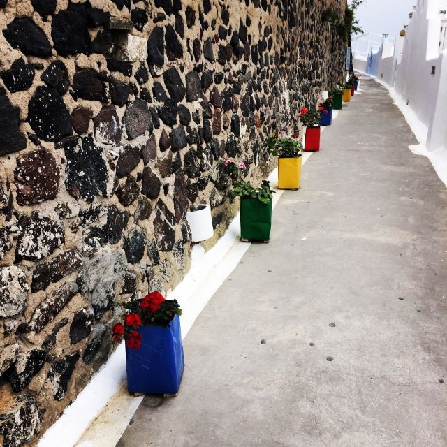fira-guided-foodie-walking-tour-with-tastings