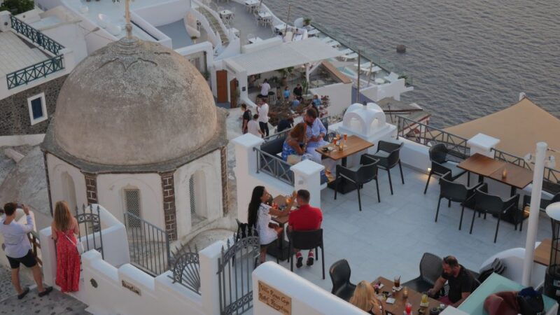 fira-walking-tour-with-cable-car-ride