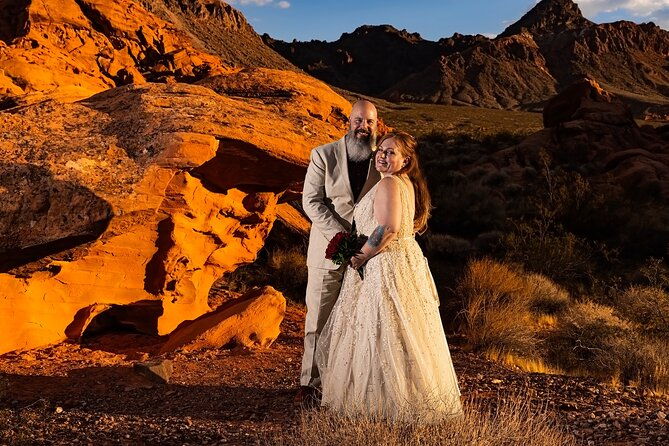 fire-rock-wedding-at-redstone-dune-trails