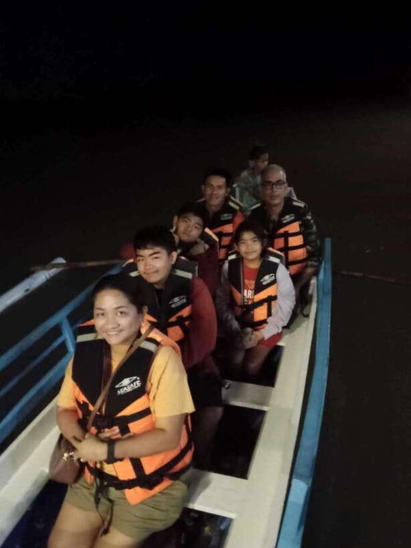 firefly-watching-with-dinner